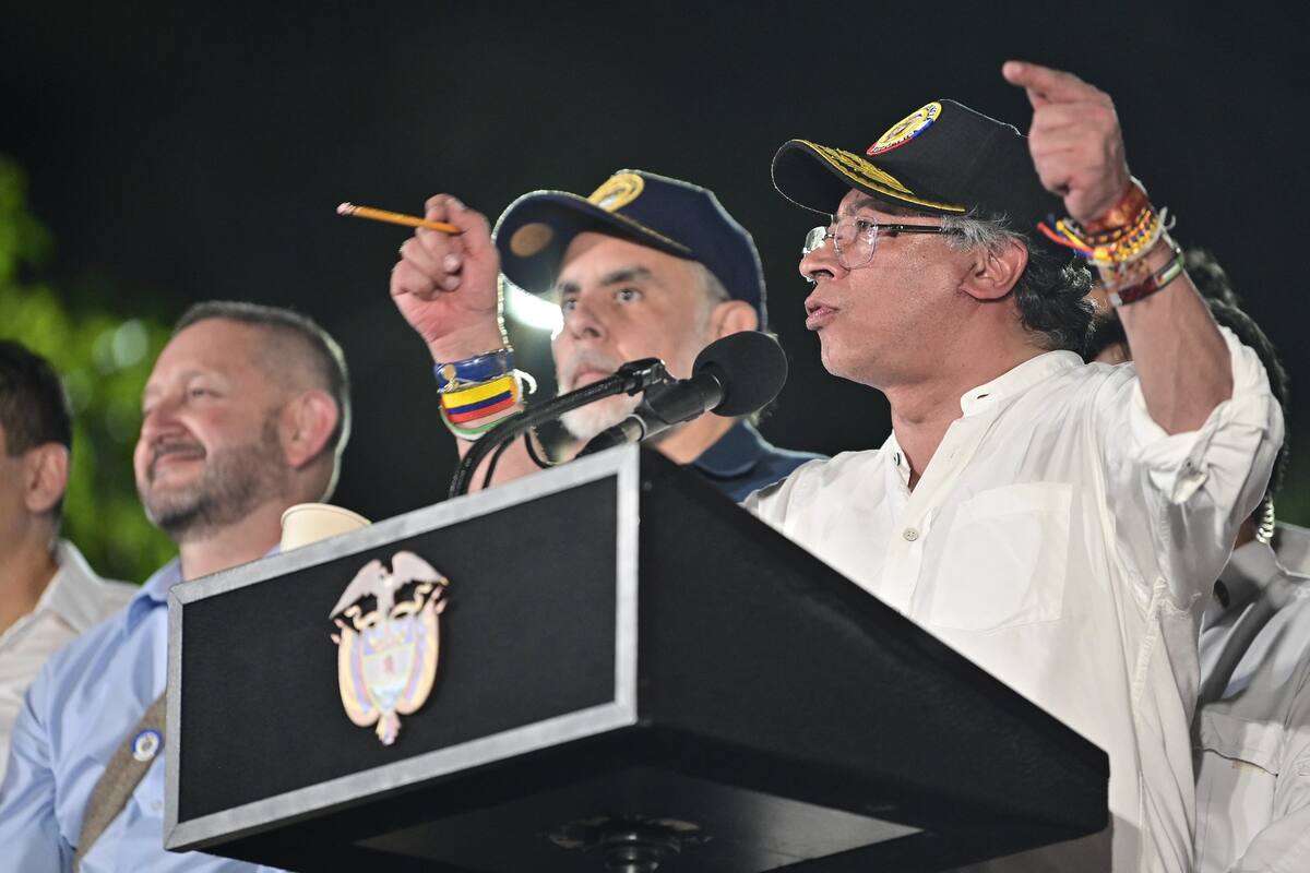 Petro desafía al Senado y afirma que sí puede convocar consulta