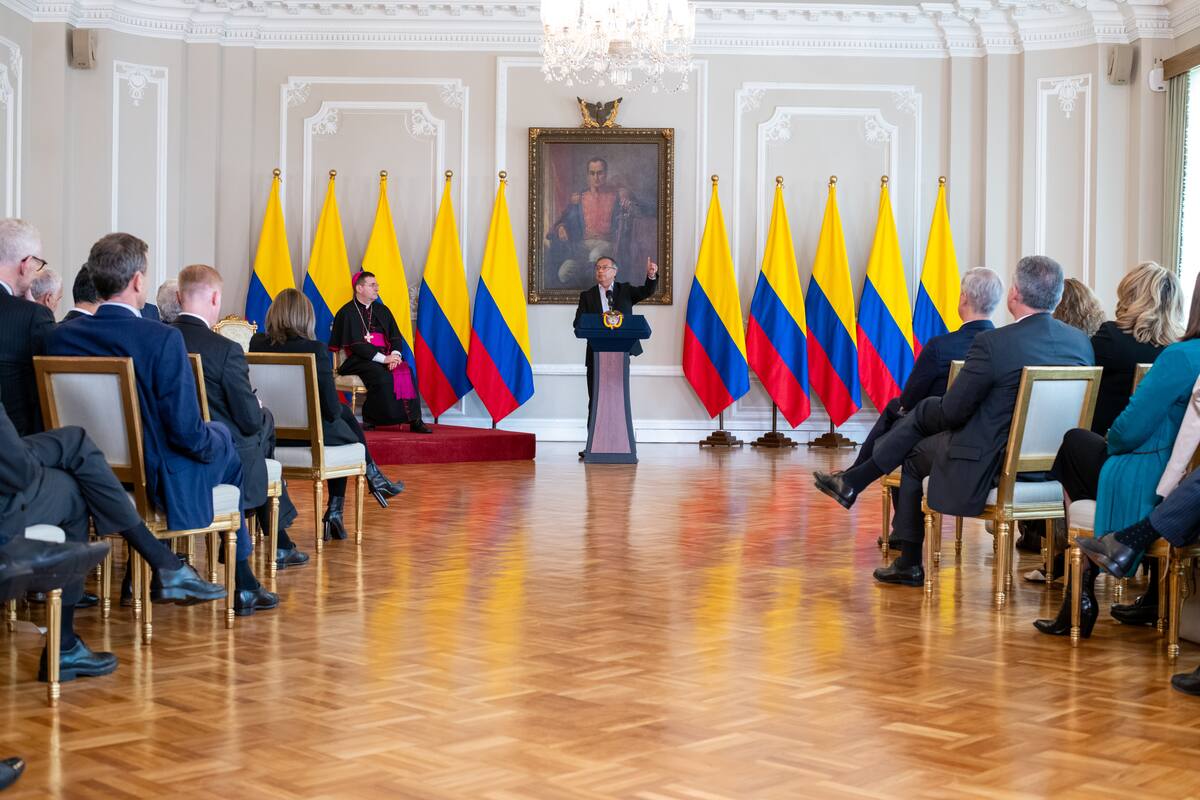 “Los que me critican sí se reeligieron. Yo no quiero reelegirme”: Petro