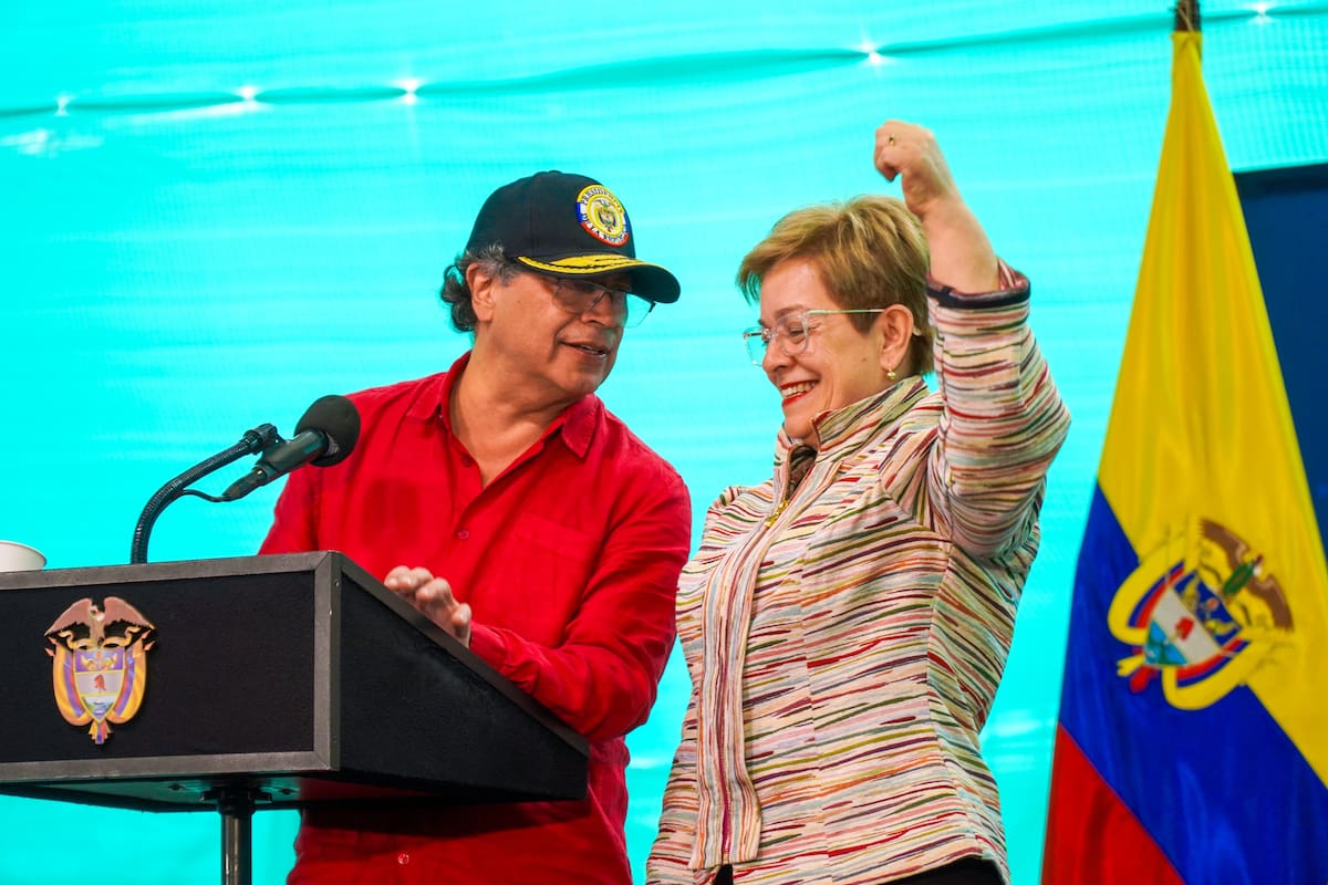 Reacciones políticas y económicas al alza del salario mínimo de 2025