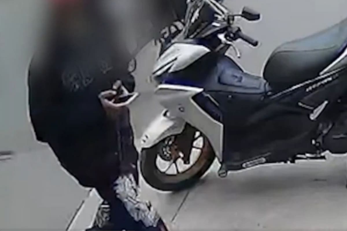 Nuevo video muestra al presunto sicario de Miguel Uribe con un celular