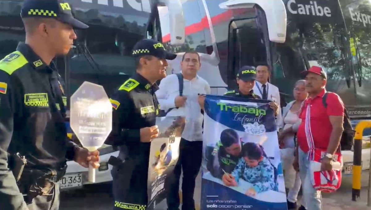 La campaña de prevención y sensibilización orientada a combatir la explotación sexual y comercial de niños, niñas y adolescentes la viene realizando la Policia Nacional al de Barranquilla y su área metropolitana.//Cortesía Policía Mebar