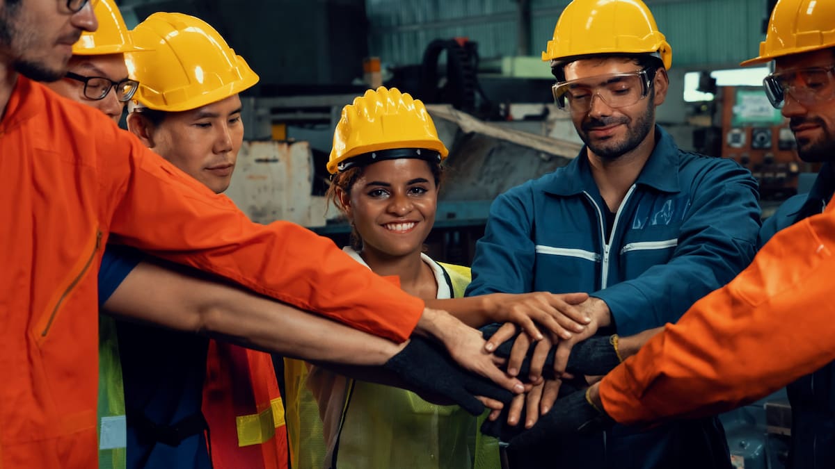 Los trabajadores colombianos están a la expectativa por el cumpliendo de esta obligación en el mes de junio en el país // 123RF.