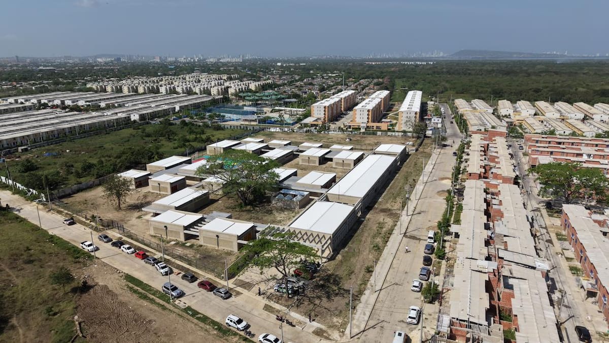 Primer colegio público bilingüe en la historia de Cartagena. // Foto: cortesía - Alcaldía de Cartagena.