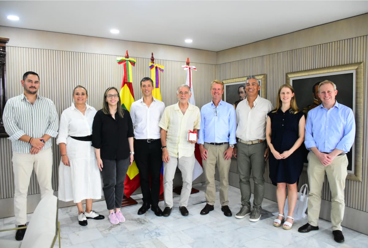 Representantes del Reino de Dinamarca en Colombia y directivos del fondo global de inversión Copenhagen Infrastructure Partners (CIP) se reunieron con el gobernador del Atlántico, Eduardo Verano, y miembros de su equipo de trabajo.//Cortesía gobernación del Atlántico.