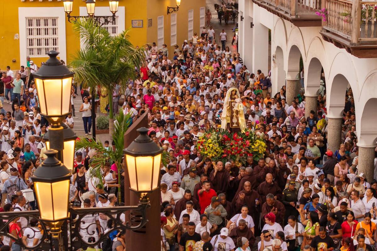 Fotos: Así se vive la procesión de la Virgen del Carmen en el Centro Histórico