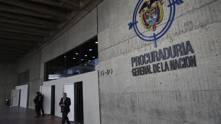 Procuraduría sanciona a dos dragoneantes del INPEC por parranda: caso Nelson Velásquez