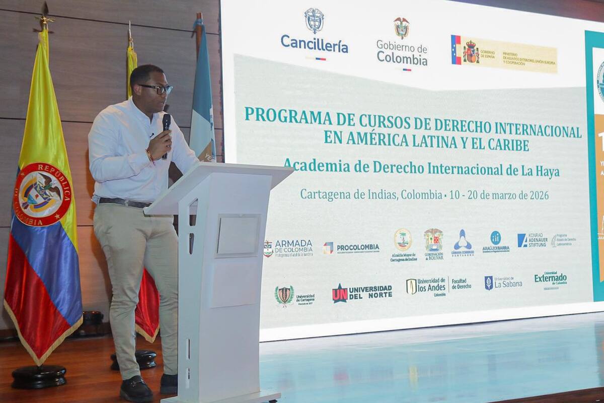 La Haya inaugura en Cartagena primer programa de Derecho en español fuera de Europa