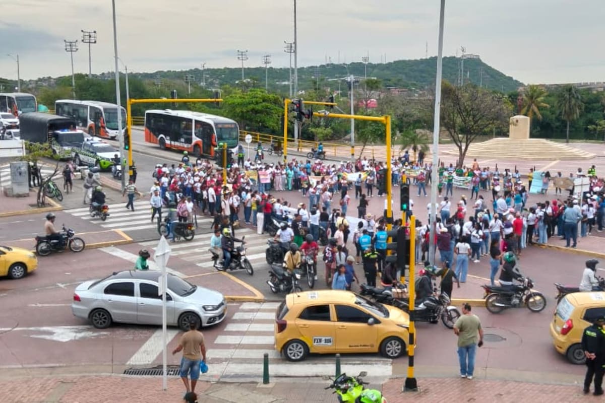 Protesta provoca caos vehicular en la entrada del Centro Histórico: esta es la razón