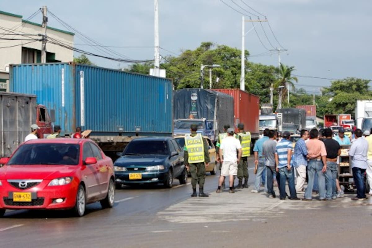 Paro de camioneros en Colombia: ciudades, horarios y puntos de concentración