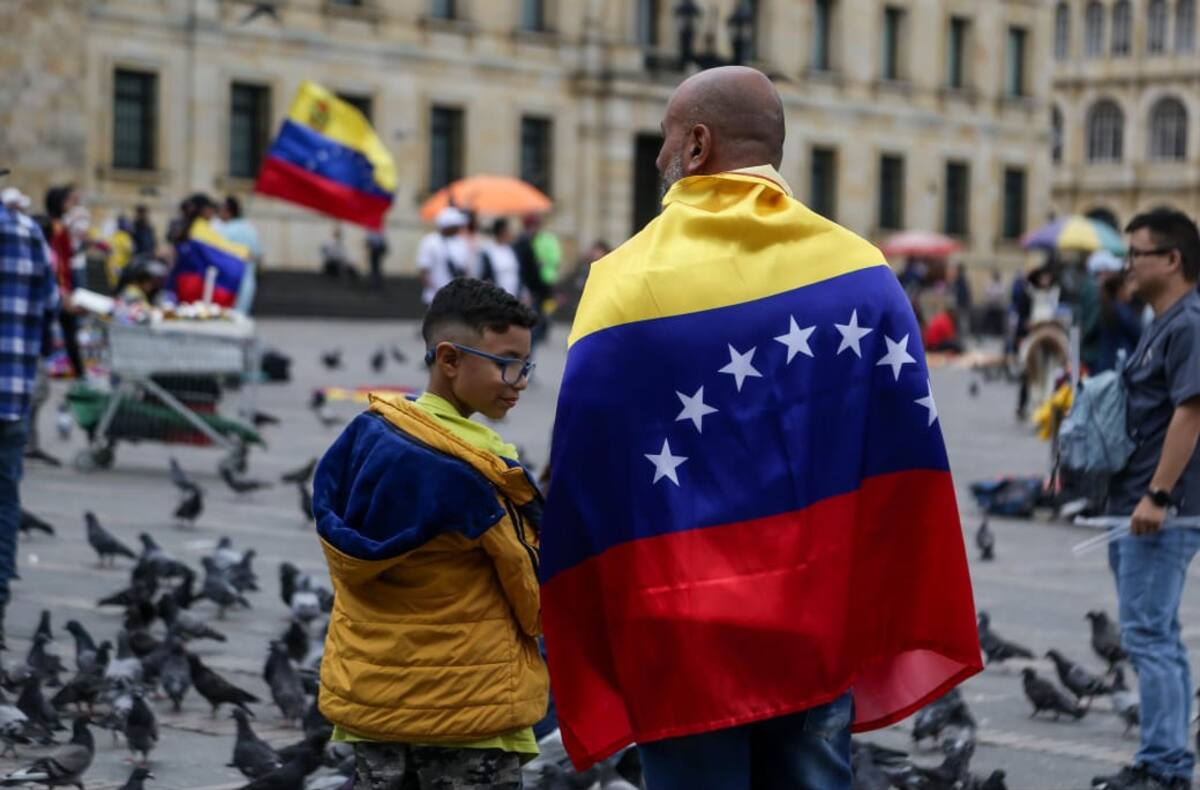Manifestación masiva en Bogotá, Colombia por crisis en Venezuela. // Foto: Colprensa
