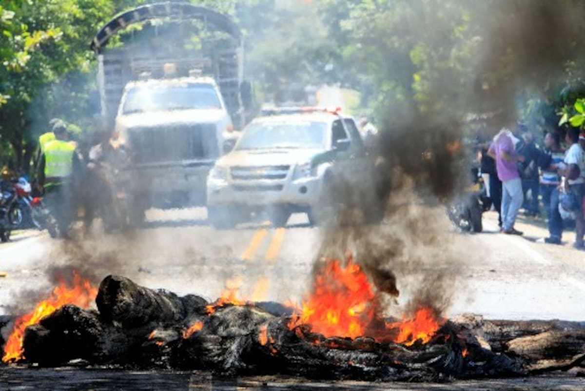 Las promotores de protestas ahora pueden ir a prisión por varios meses.