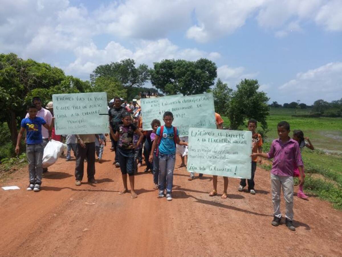 Las intención de la protesta es llamar la atención de la Gobernación de Bolívar y la Secretaría de Educación Departamental