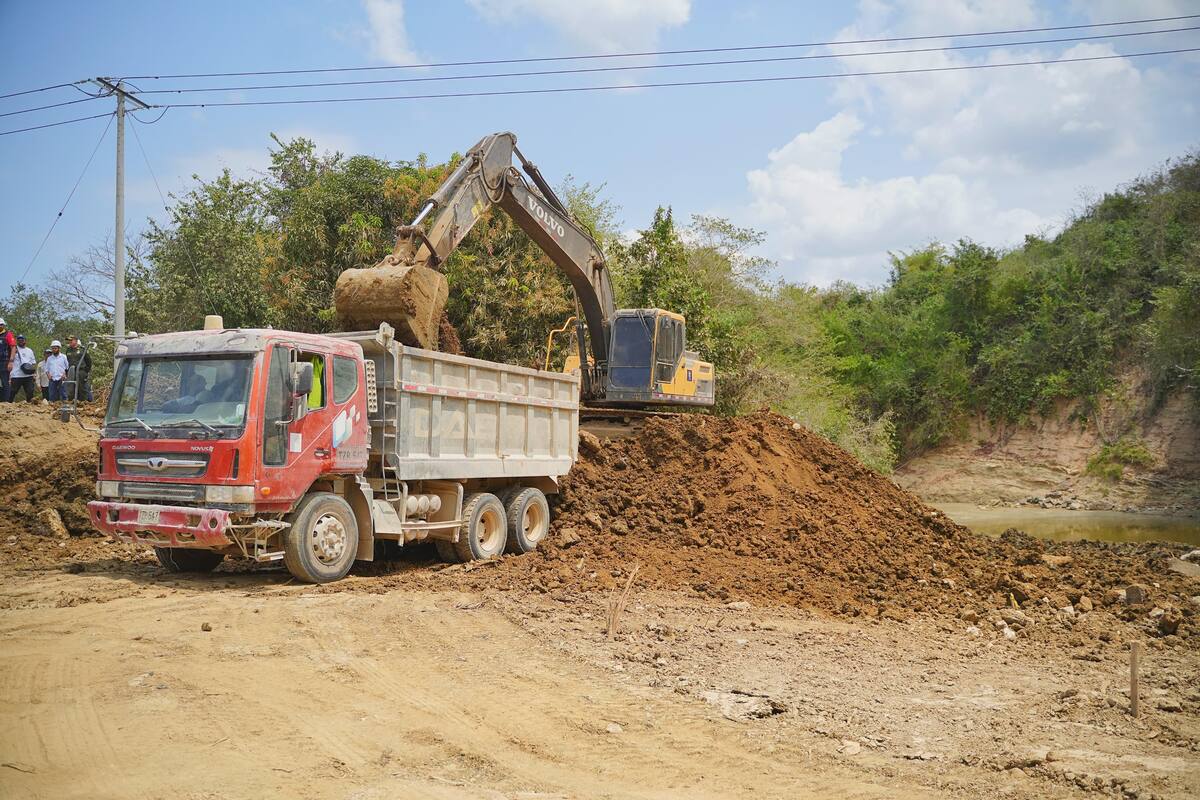 Avanzan los trabajos del nuevo puente Capote en Santa Catalina. // Foto: cortesía