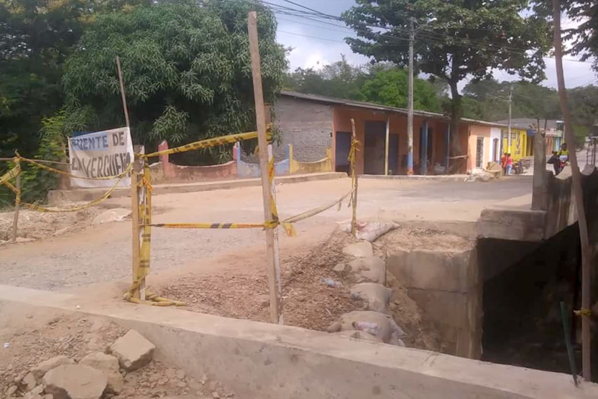 Ataque sicarial en el puente de La Vergüenza deja 4 jóvenes heridos