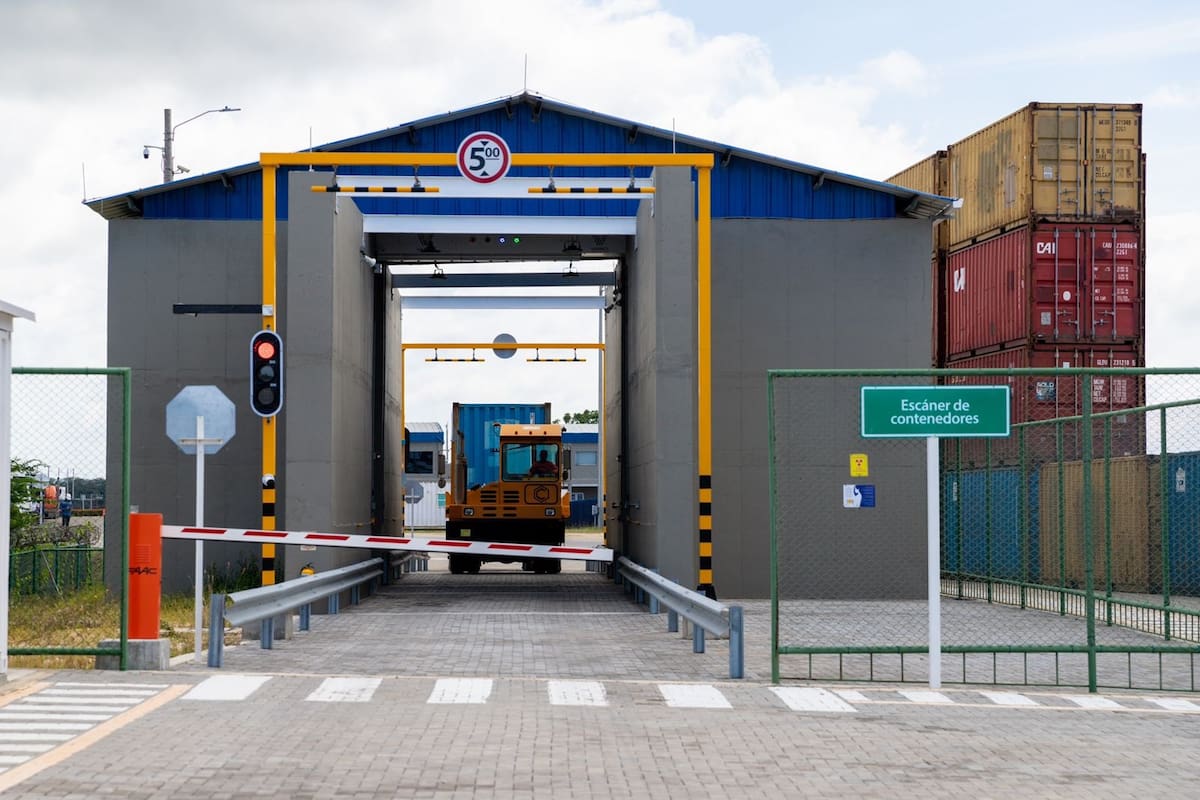 Puerto Bahía estrena escáner para inspección de contenedores, en Cartagena