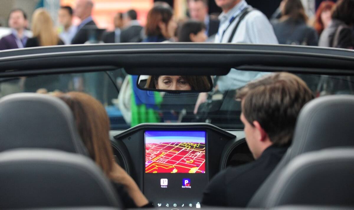 QNX es una filial canadiense de BlackBerry cuyos sistemas se usan en decenas de millones de vehículos. Durante el CES 2014 anunciaron una alianza con Qualcomm. AFP FREDERIC J. BROWN