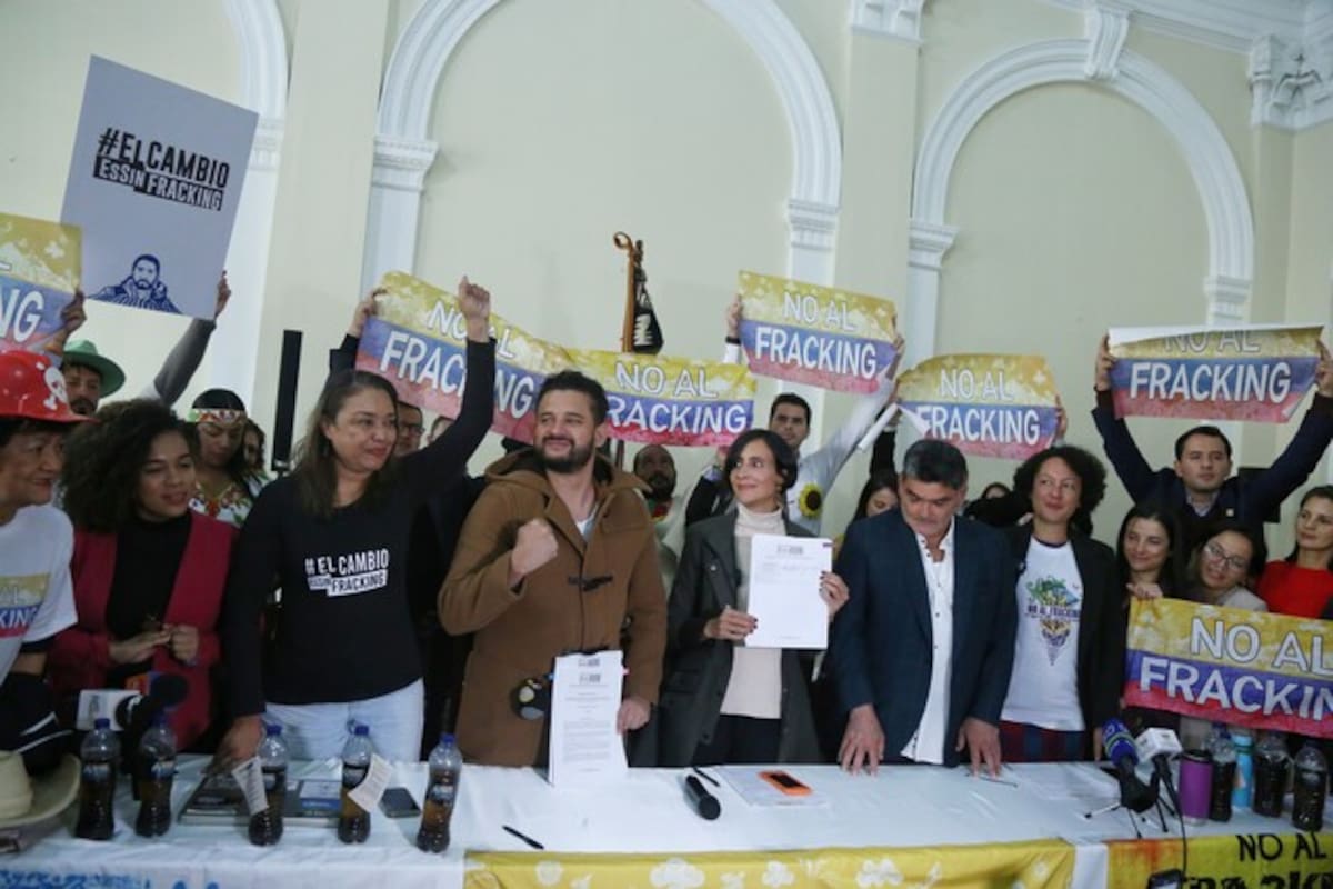 Los reclamos de congresistas y Gobierno por leyes que se colgaron