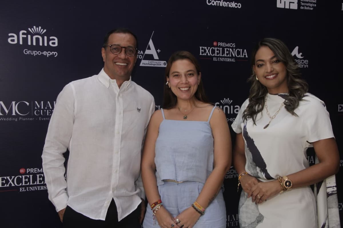 Rafael Morales, Gisele Román y Gabriela Tinoco.