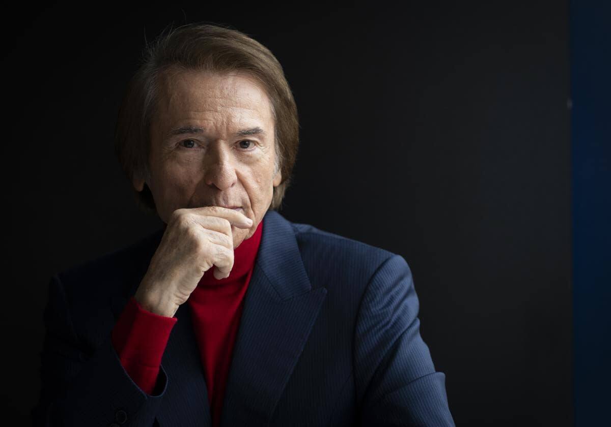 Raphael será homenajeado como Persona del Año en la gala de los Latin Grammy.