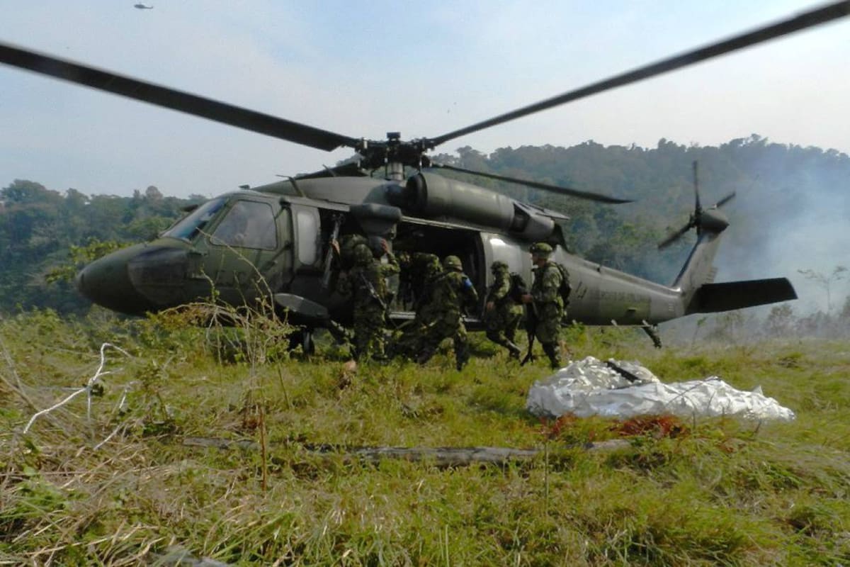 Bolívar: soldado de 25 años perdió sus piernas al caer en campo minado