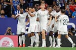 Real Madrid lo ganó en la última jugada en su debut por LaLiga: vea los goles del triunfo