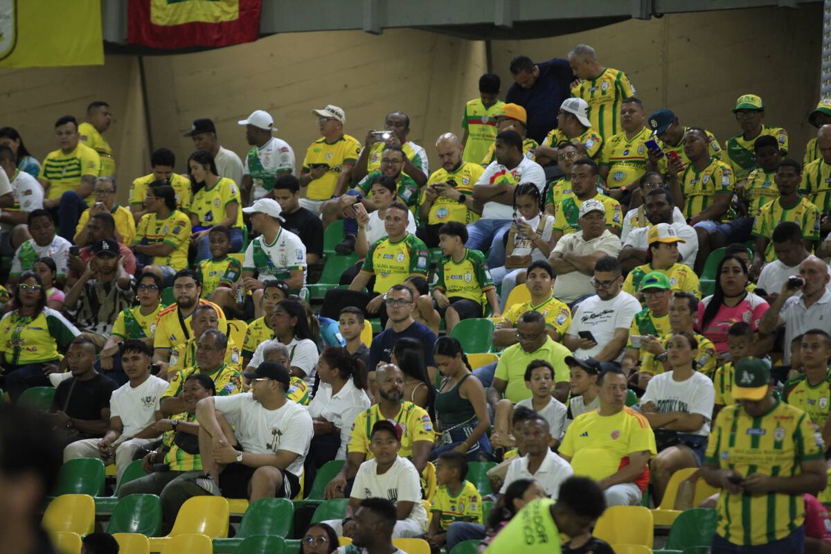 La hinchada de Real Cartagena seguirá alentando a Real Cartagena este domingo en casa ante Unión Magdalena. //ARCHIVO