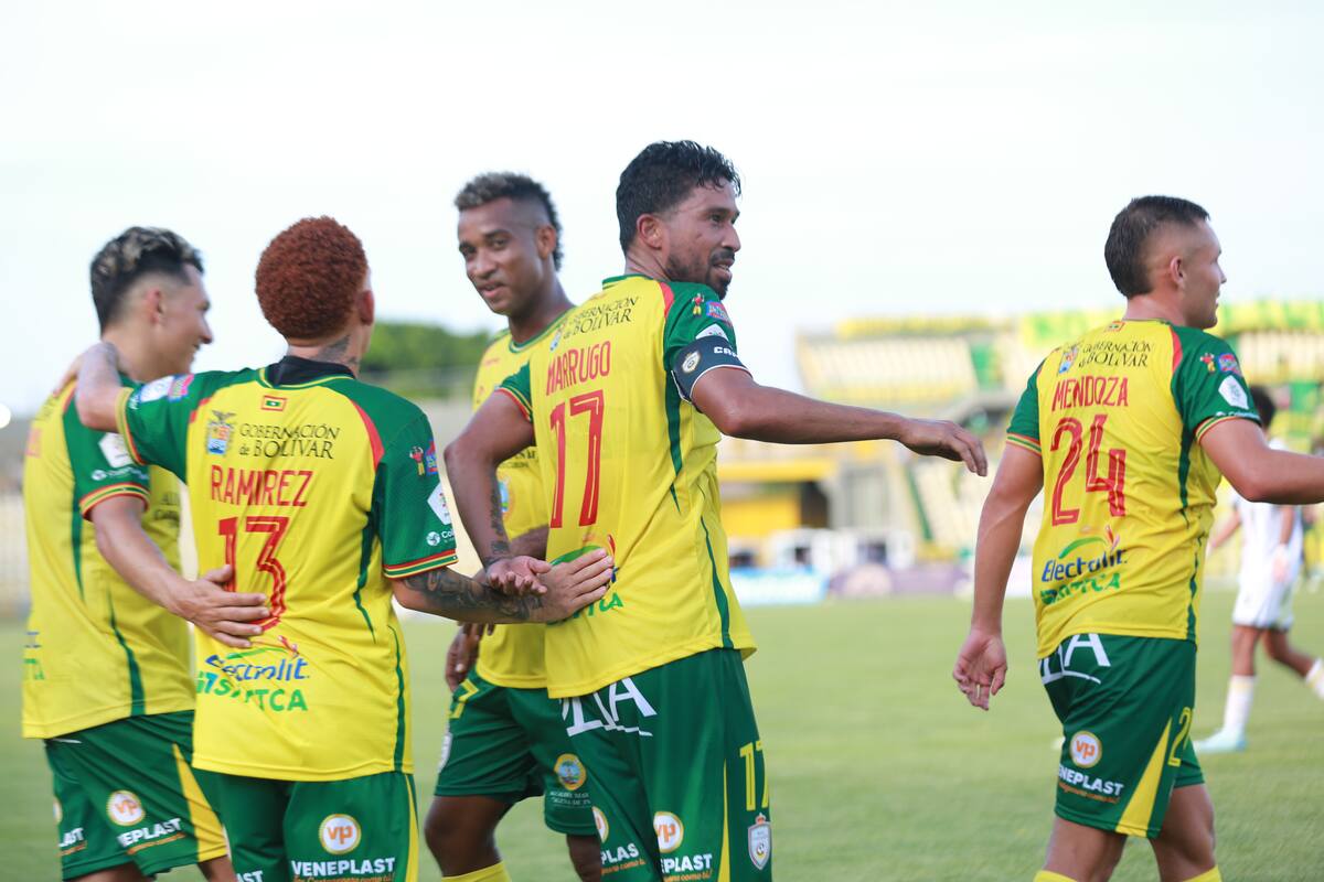 ¿Debe Real Cartagena ante Leones repetir la última nómina titular?