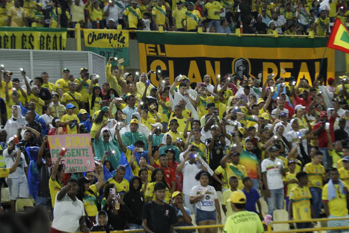 El hincha siempre dijo sí a apoyar al Real Cartagena en 2024. Este año, los aficionados también le meten fe al auriverde. //Cortesía.