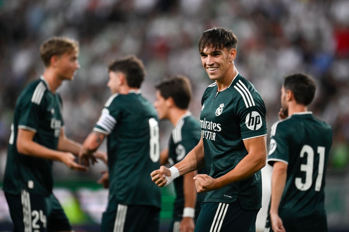Carlos Espi, del Real Madrid, celebra el gol del 0-2 durante el partido amistoso de fútbol contra el Ferencvaros TC. //Foto, EFE: Boglarka Bodnar HUNGARY OUT