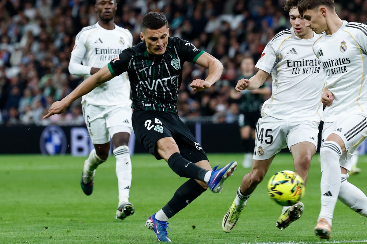 Elche no pudo hacer mucho ante la artillería de Real Madrid en LaLiga. //Foto, EFE: Chema Moya.