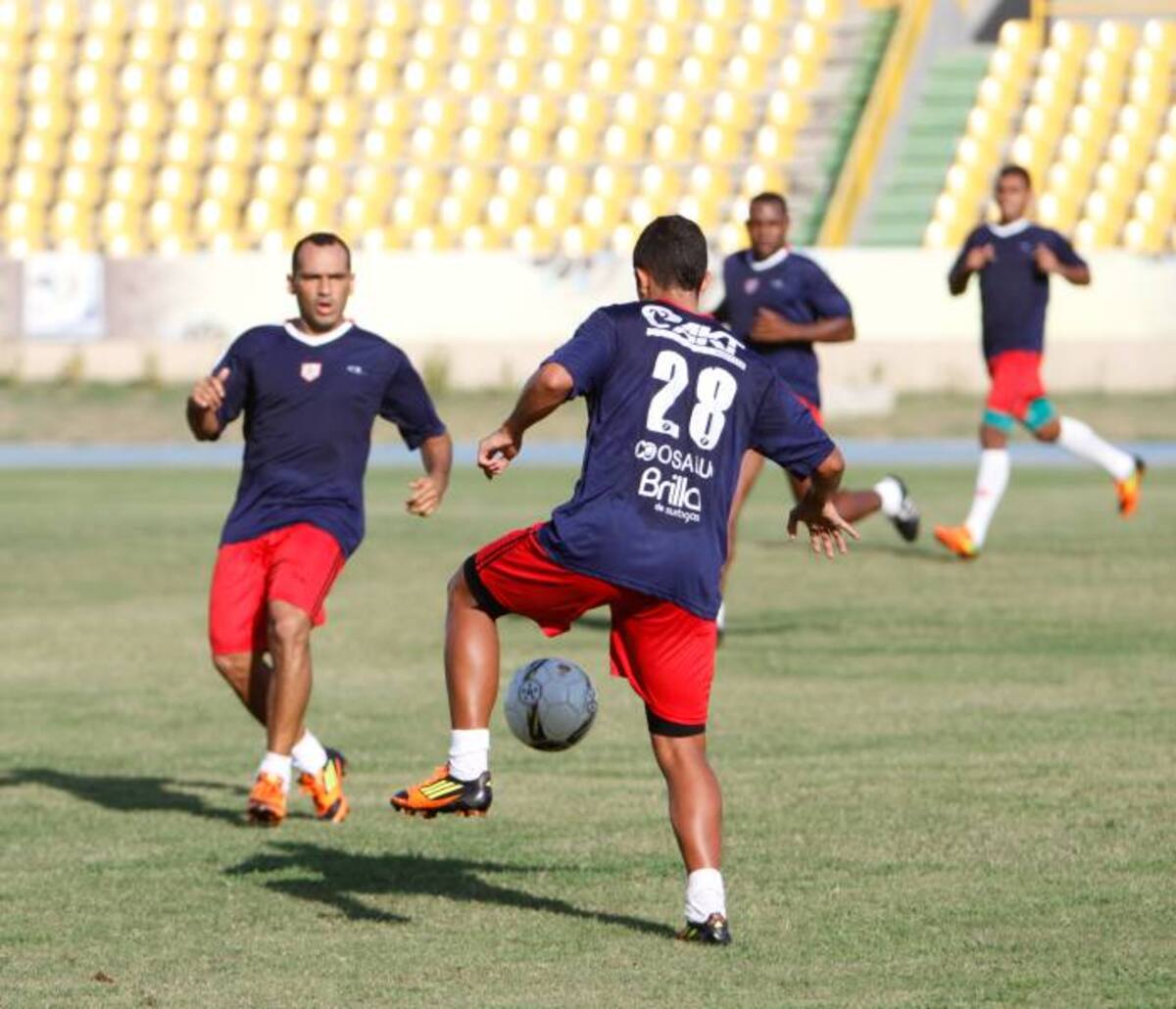 Hayder Palacios, lateral derecho, quien sueña con hacer un gran debut en el Real Cartagena, cuando el equipo heroico reciba el domingo a Junior, en el clásico costeño.