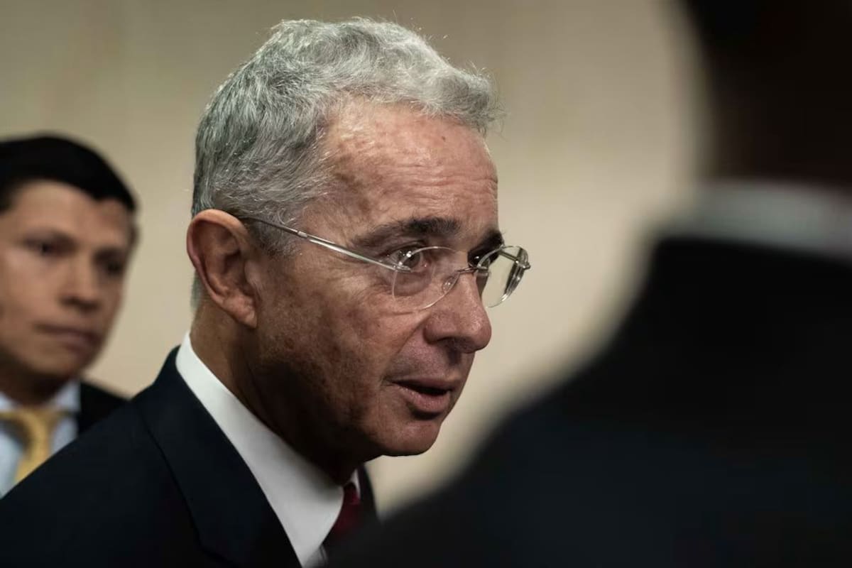 Esto es lo que sigue en el caso de Álvaro Uribe tras ser declarado culpable