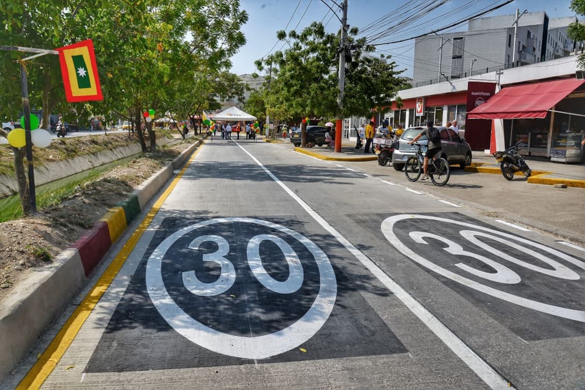 Varias obras viales serán invertidas por el crédito aprobado por el Concejo Distrital en 2024. // Foto: Archivo.