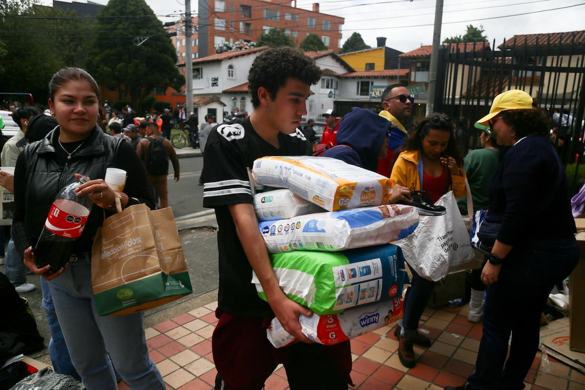 Colombia refuerza ayuda a Venezuela: enviará medicamentos, alimentos y equipos de emergencia