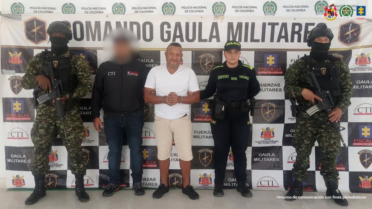 Seis presuntos integrantes de la red ‘Los Látex’ fueron judicializados por fraude mediante suplantación de identidad. // FOTO: FISCALÍA.