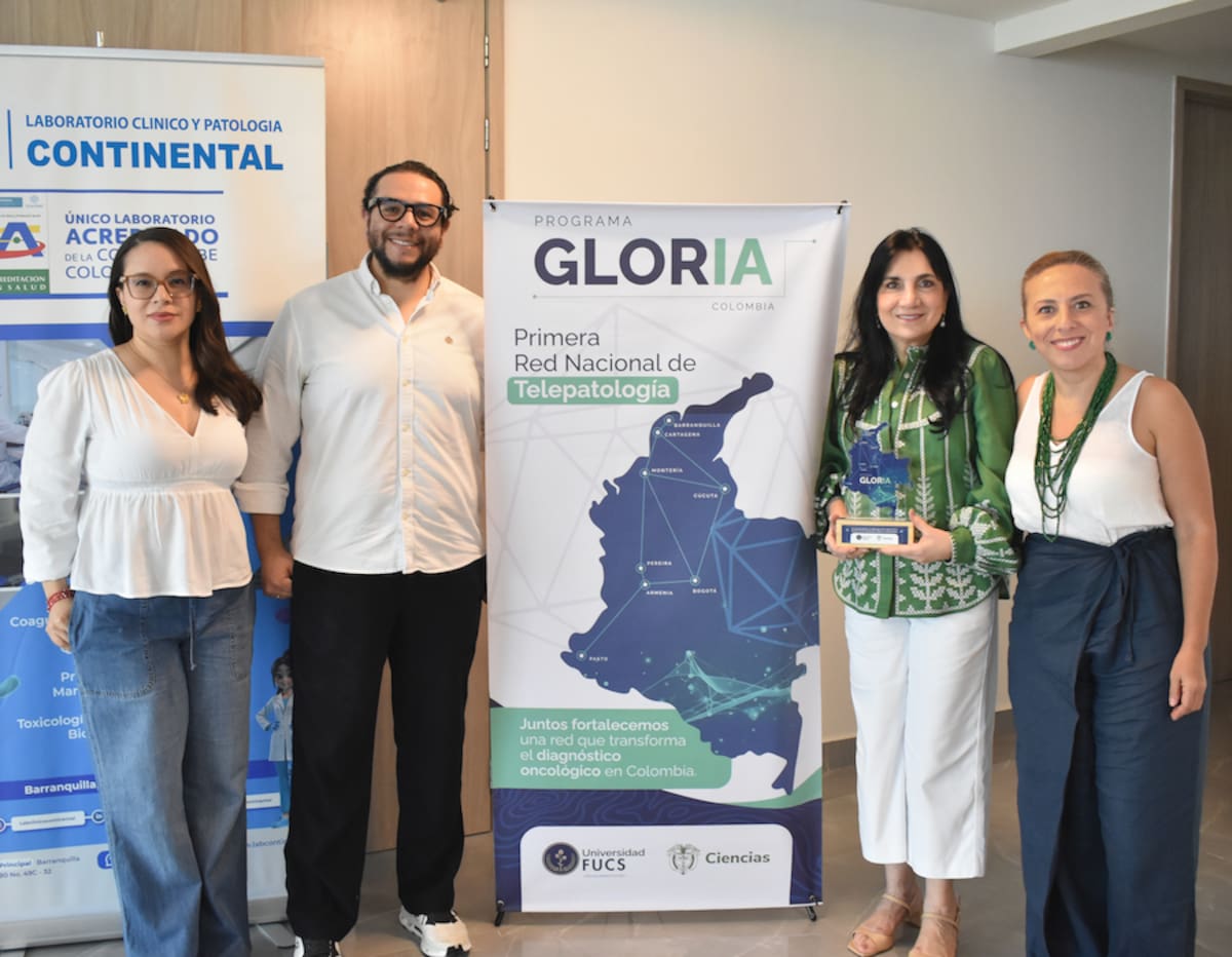 Ana María Vanegas Monroy, Alexa Amastha Palis, Andrés Mosquera Zamudio y Marbel Corzo Pacheco, cuatro de los profesionales que anunciaron la vinculación de Barranquilla a la red nacional de telepatología oncológica de Colombia.//Cortesía RP.