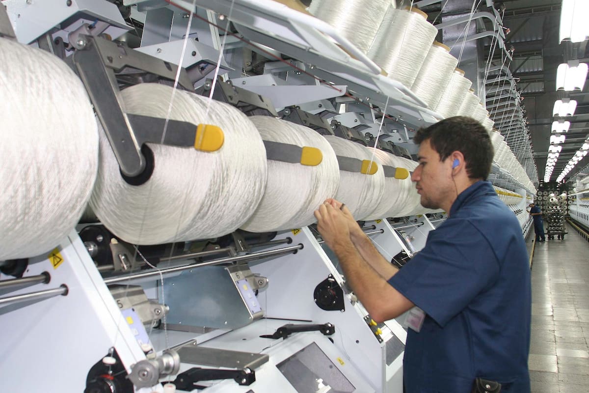 ¿Trabajar 4 días y descansar 3? Así plantean cambios en la jornada laboral