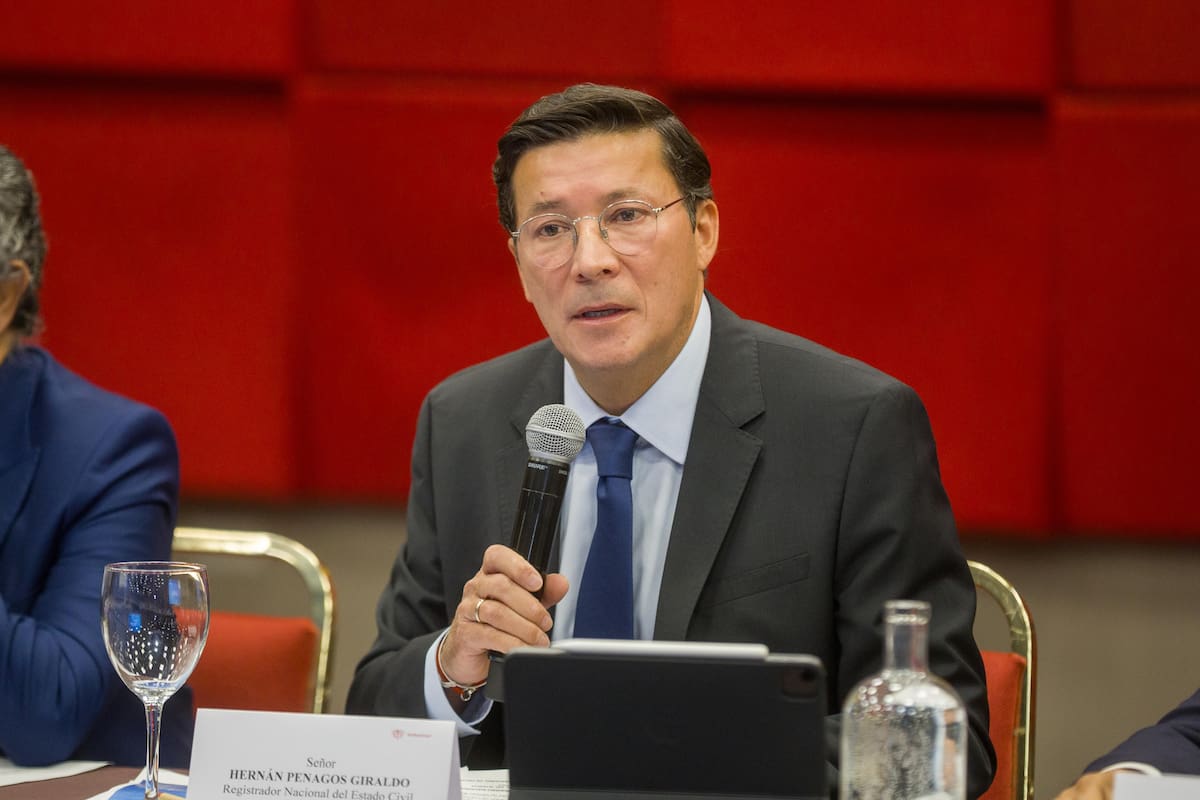 El registrador Nacional, Hernan Penagos, señaló que más de 2.400.000 ciudadanos fueron postulados por entidades públicas y privadas para el sorteo de jurados de votación. // Foto: Cortesía - Registraduría Nacional del Estado Civil.