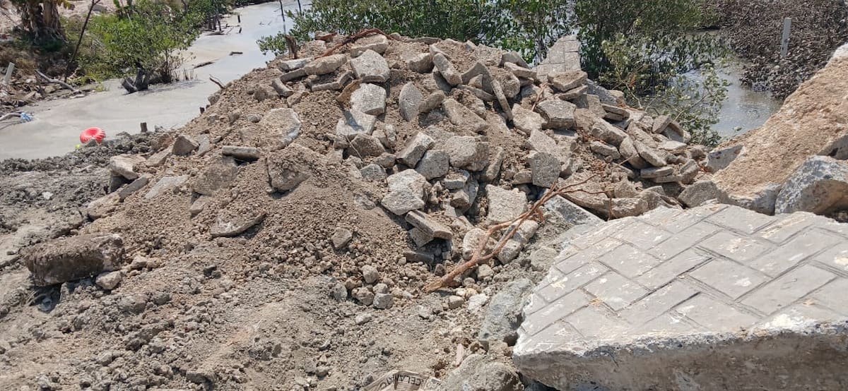 Rellenos ilegales amenazan la Ciénaga de la Virgen. // Foto: Guardia Ambiental Colombiana