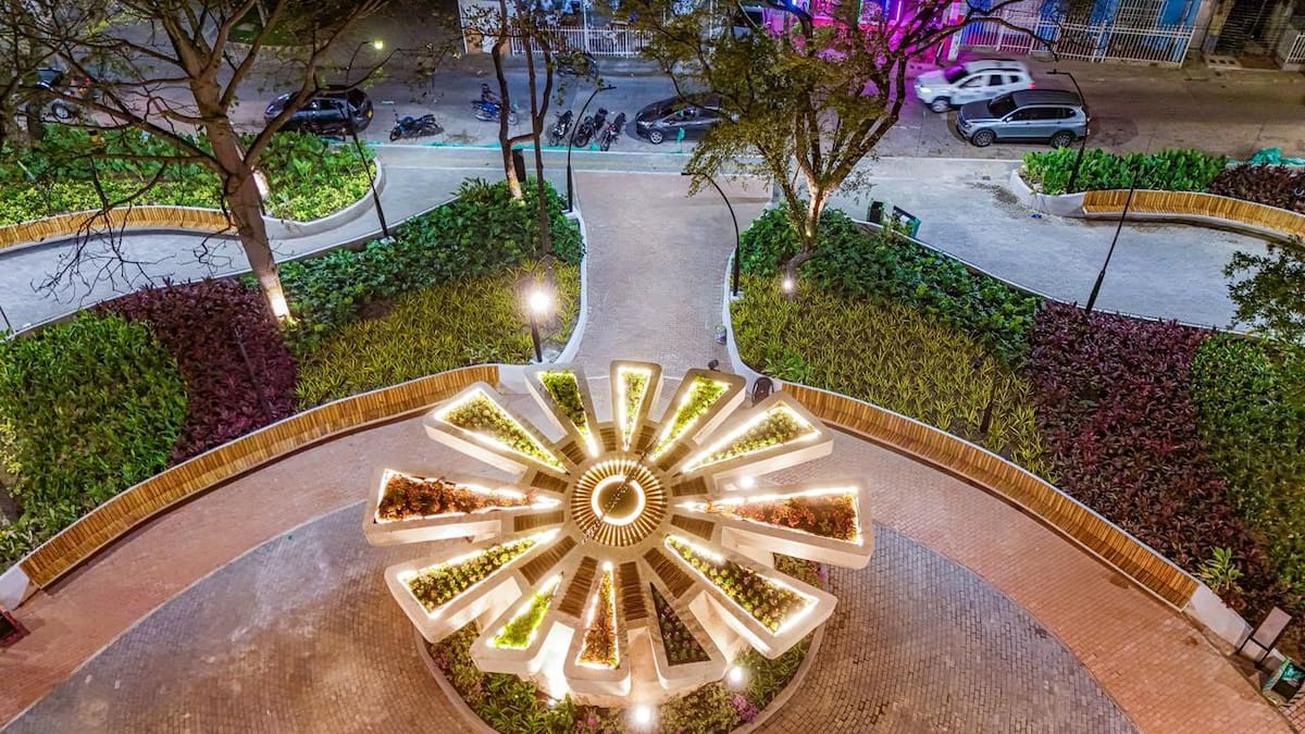 Así quedó el renovado Parque del Reloj Floral. // Foto: cortesía - Alcaldía de Cartagena.