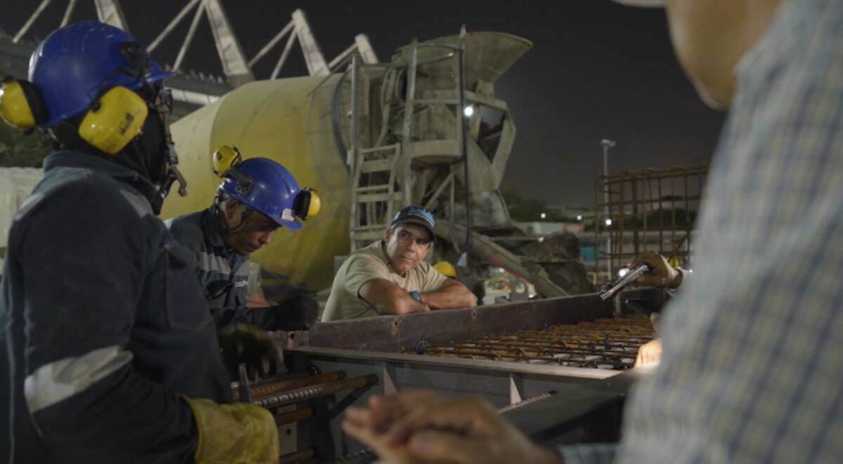 El alcalde de Barranquilla, Alejandro Char, visitó las obras que se adelantan en el Estadio Metropolitano.//Cortesía Alcaldia de Barranquilla.