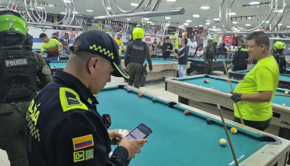 Lugares y centros comerciales de Barranquilla y su área metropolitana estuvieron vigilados por la Policía Nacional.//Cortesía Policía Mebar.