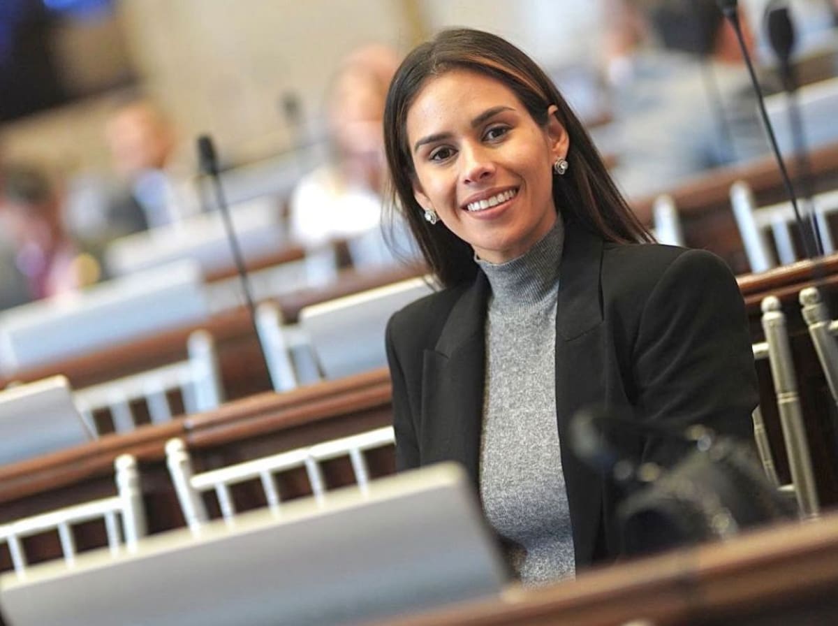 Ángela Vergara Gonzáles llegó a la Secretaría del Interior de Bolívar en reemplazo de Nohora Serrano. // Foto: Facebook Ángela María Vergara