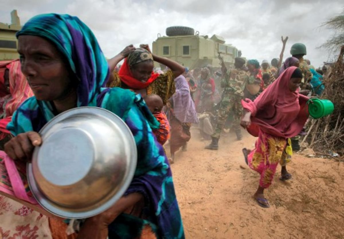De acuerdo con un informe entregado por la ONU, en Somalia se vive una situación crítica por la hambruna que sufren sus habitantes. AFP STUART PRICE
