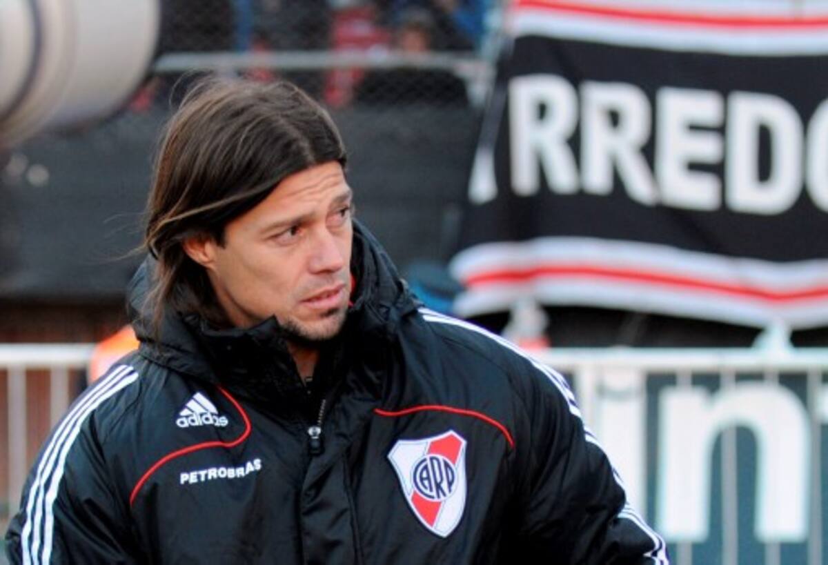Matías Almeyda, nuevo técnico de River Plate, equipo que descendió a la segunda división del fútbol argentino. AFP