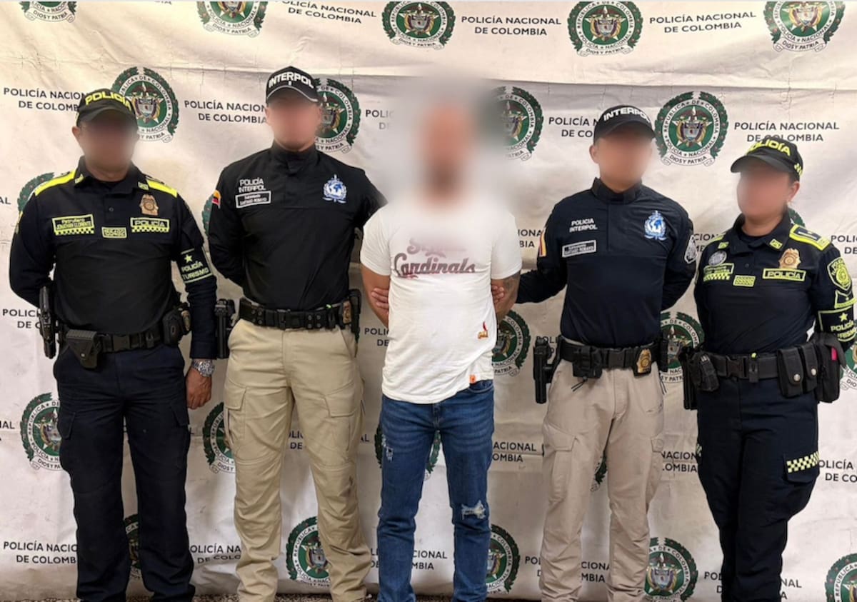 La Policía Nacional, a través de la Dijin – OCN Interpol, retuvo en Barranquilla de un ciudadano turco requerido por la justicia alemana.//Cortesía Policia Mebar.