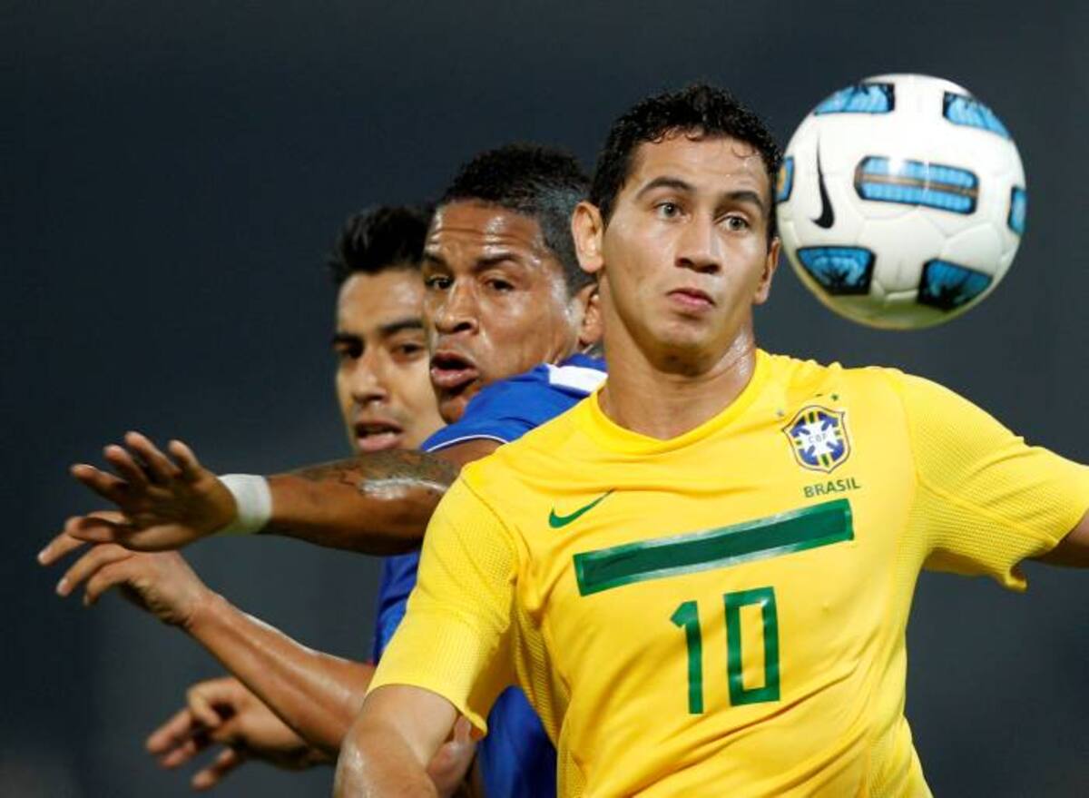 Ganso, jugador brasilero