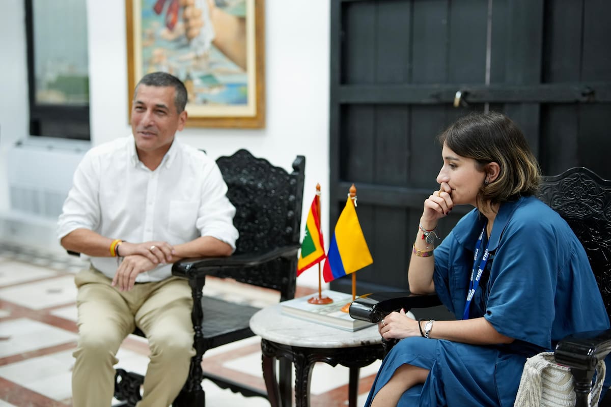 Reunión del alcalde Dumek Turbay con Laura Sarabia, canciller de la República. // Foto: cortesía