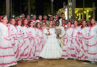 Así fue la participación de los reyes del Carnaval de Barranquilla en Dîner en Blanc Cartagena