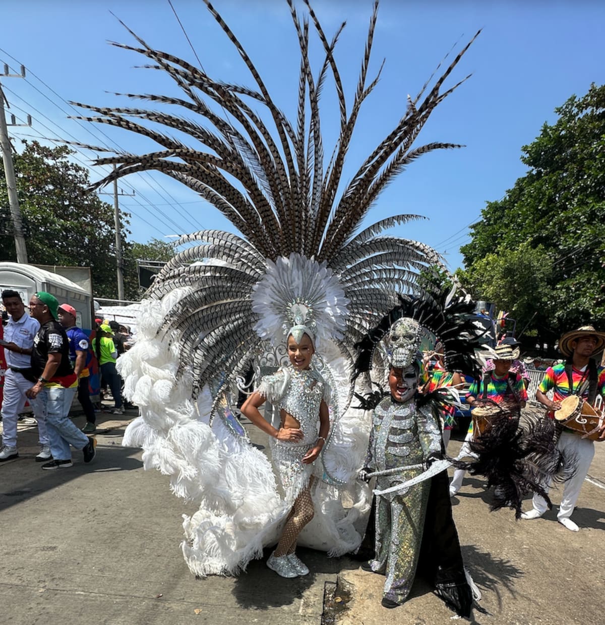 Sharon Acosta y Joshua Ortiz desfilaron en la Gran parada de Tradición del Carnaval de Barranquilla.//Juan M. Cantillo-El Universal.